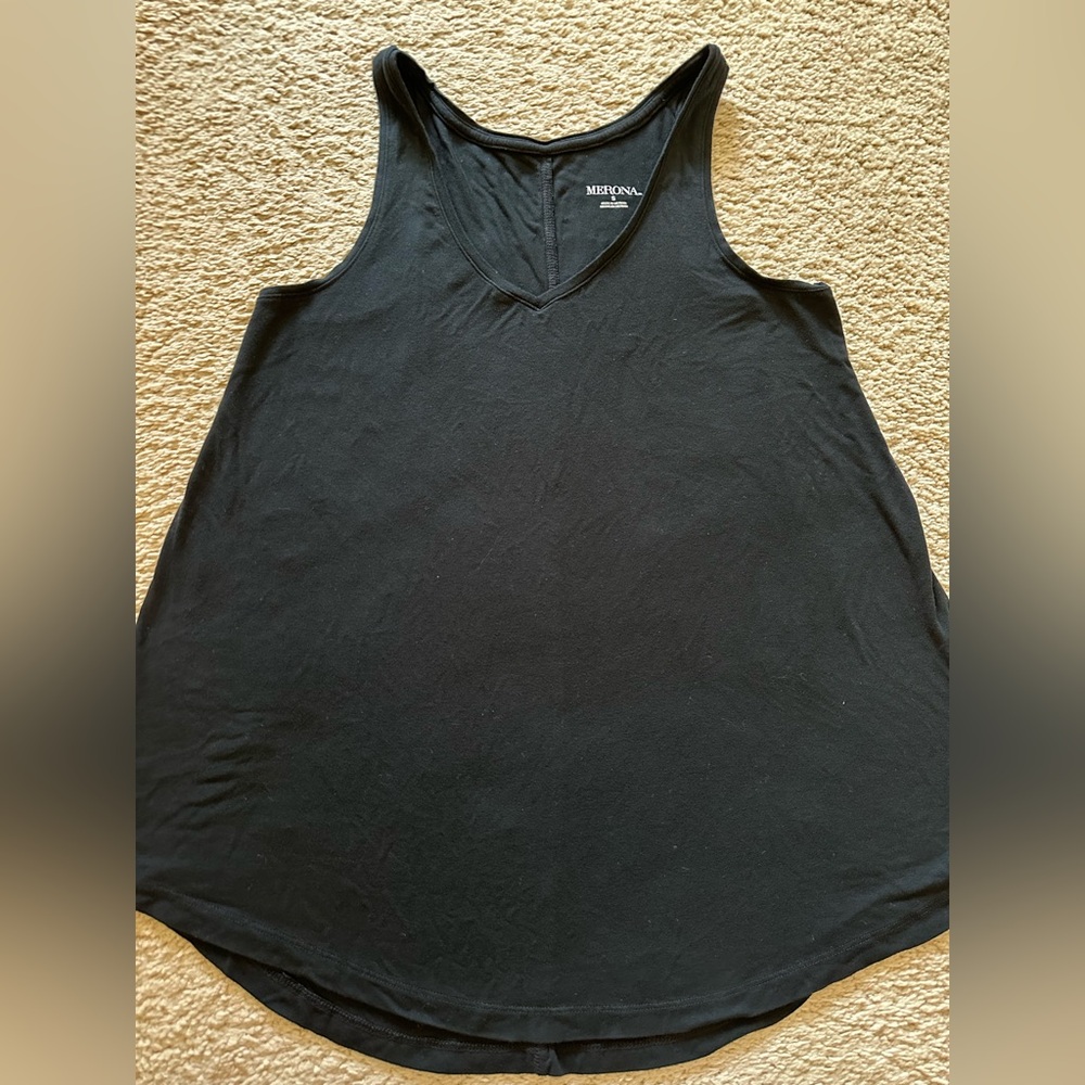 Merona Women's Classic Black Tank Top 🖤